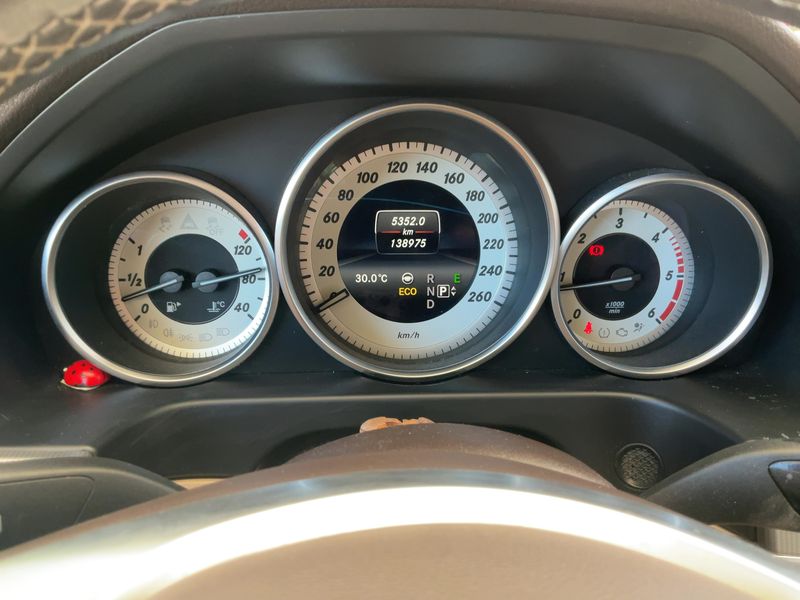 Mercedes-Benz E-Klasse E 250 CDI 4Matic BlueTEC Avantgarde 2015 – снимка 18