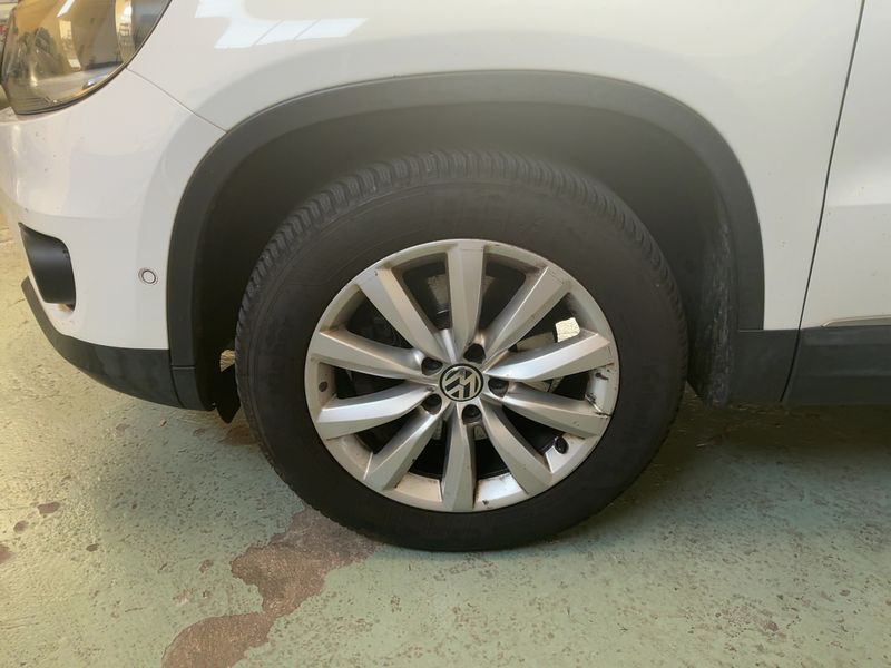 Volkswagen Tiguan 2.0 TDI Sportline Business BlueMotion Tech 2013 – снимка 3