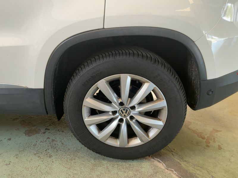 Volkswagen Tiguan 2.0 TDI Sportline Business BlueMotion Tech 2013 – снимка на щета 5