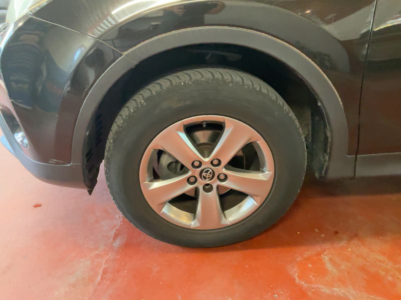 Toyota RAV 4 2.0 D-4D Life 2015 – снимка 3
