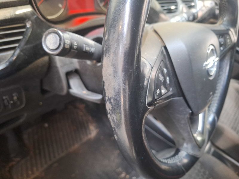 Opel Corsa 1.4 Edition 2015 – снимка 36