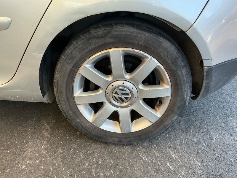 Volkswagen Golf V 2.0 TDI Sportline 2004 – снимка 5
