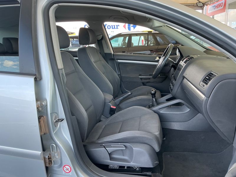 Volkswagen Golf V 2.0 TDI Sportline 2004 – снимка 16