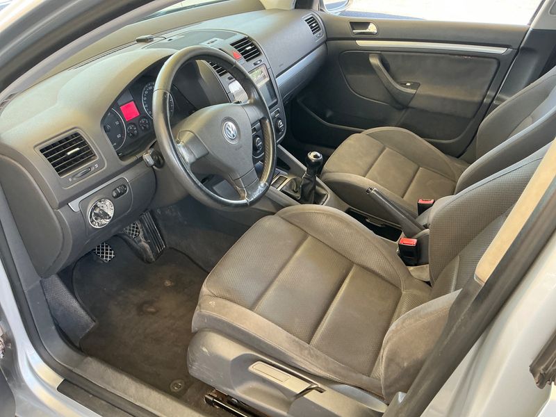 Volkswagen Golf V 2.0 TDI Sportline 2004 – снимка 27