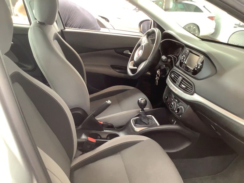 Fiat Tipo 1.6 JTDM Easy 2017 – снимка 16