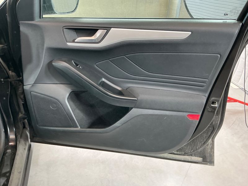 Ford Focus 1.0 EcoBoost Trend Edition 2019 – снимка 28