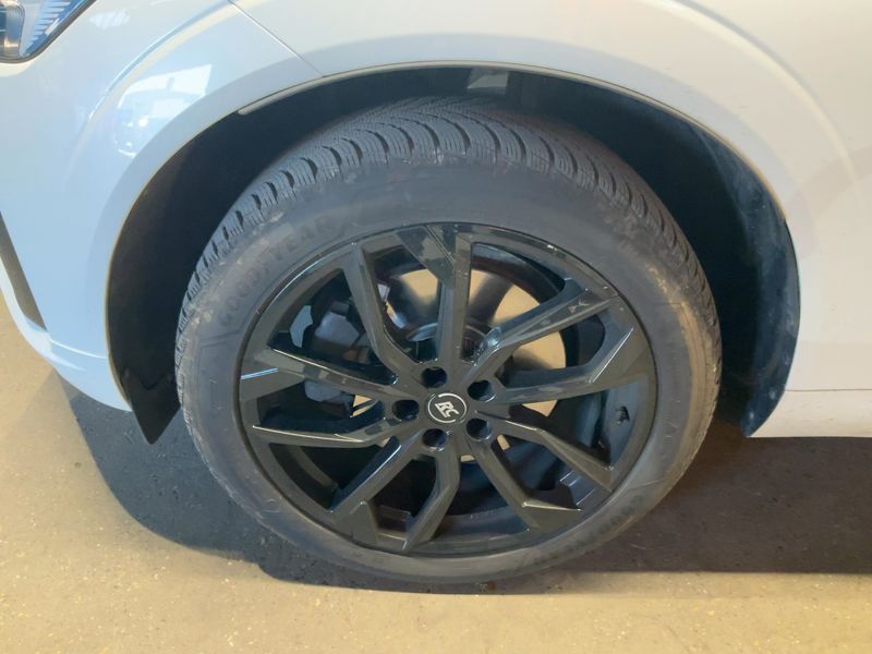 Volvo XC60 2.0 B5 Diesel Mild-Hybrid R-Design AWD 2020 – снимка 3