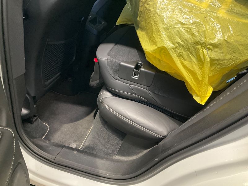 Volvo XC60 2.0 B5 Diesel Mild-Hybrid R-Design AWD 2020 – снимка 40