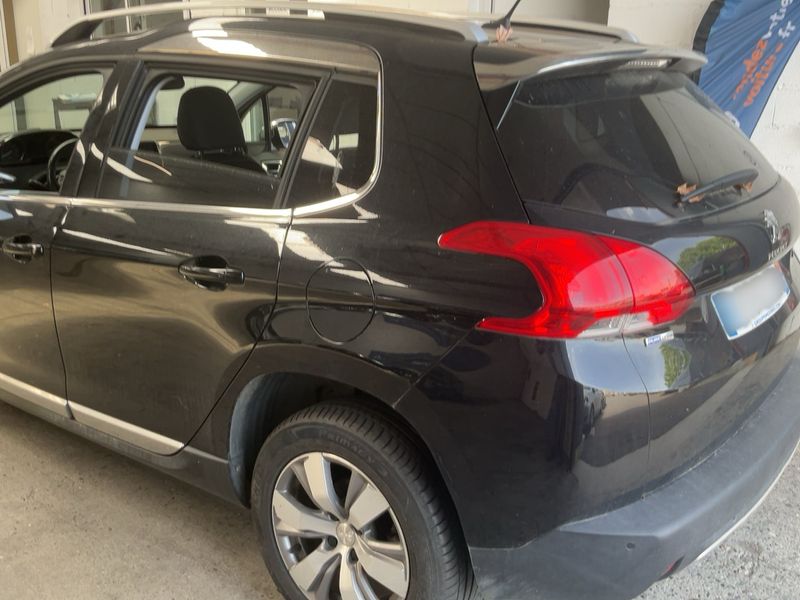 Peugeot 2008 1.2 PureTech Allure 2016 – снимка 6