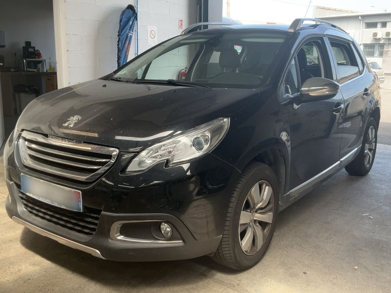 Peugeot 2008 1.2 PureTech Allure 2016 – снимка 1