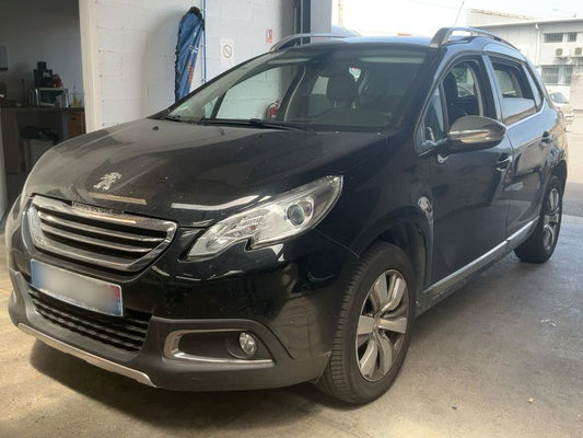 Peugeot 2008 1.2 PureTech Allure 2016 – снимка 1