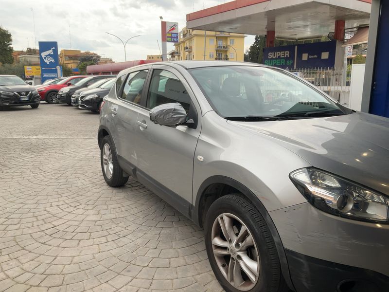 Nissan Qashqai 2.0 dCi Visia 4x4 2010 – снимка 12