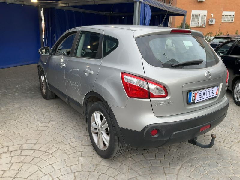 Nissan Qashqai 2.0 dCi Visia 4x4 2010 – снимка 6