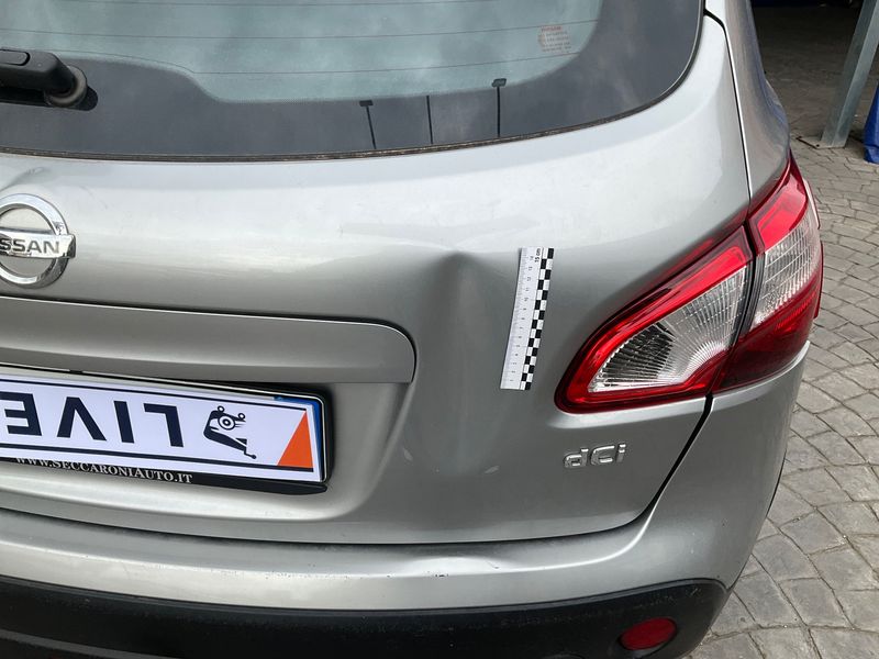 Nissan Qashqai 2.0 dCi Visia 4x4 2010 – снимка 40