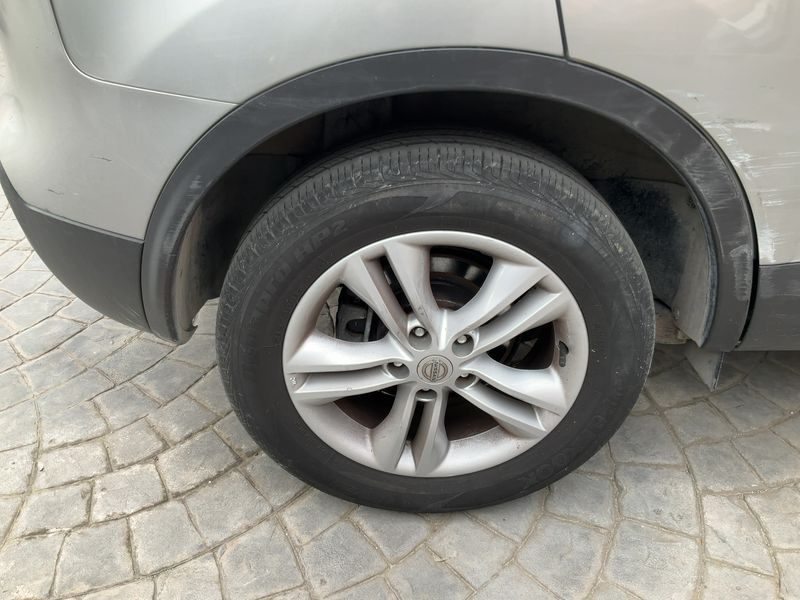 Nissan Qashqai 2.0 dCi Visia 4x4 2010 – снимка 9
