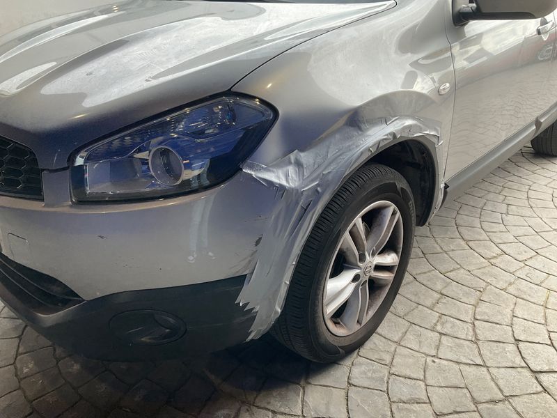 Nissan Qashqai 2.0 dCi Visia 4x4 2010 – снимка 44