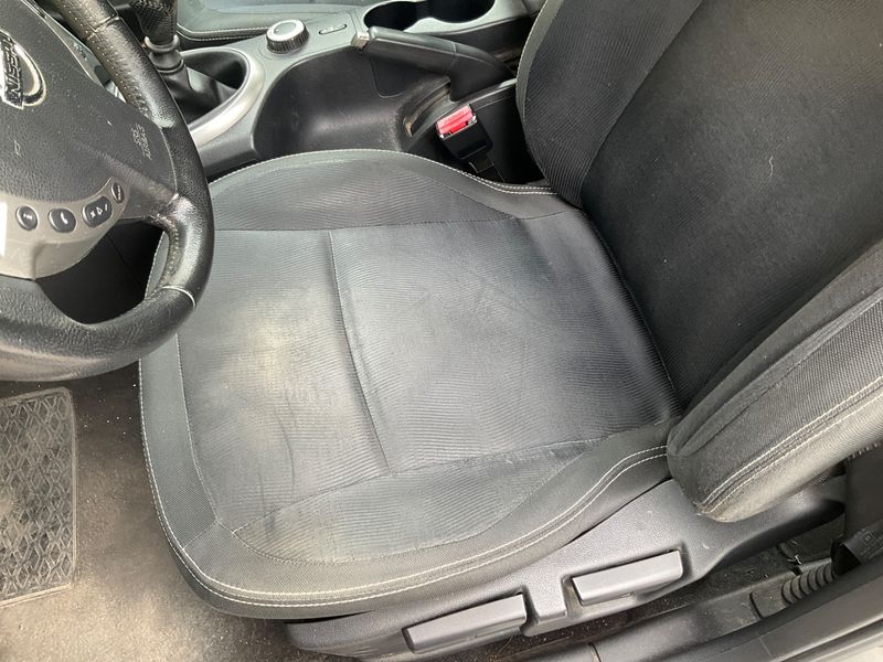 Nissan Qashqai 2.0 dCi Visia 4x4 2010 – снимка 32
