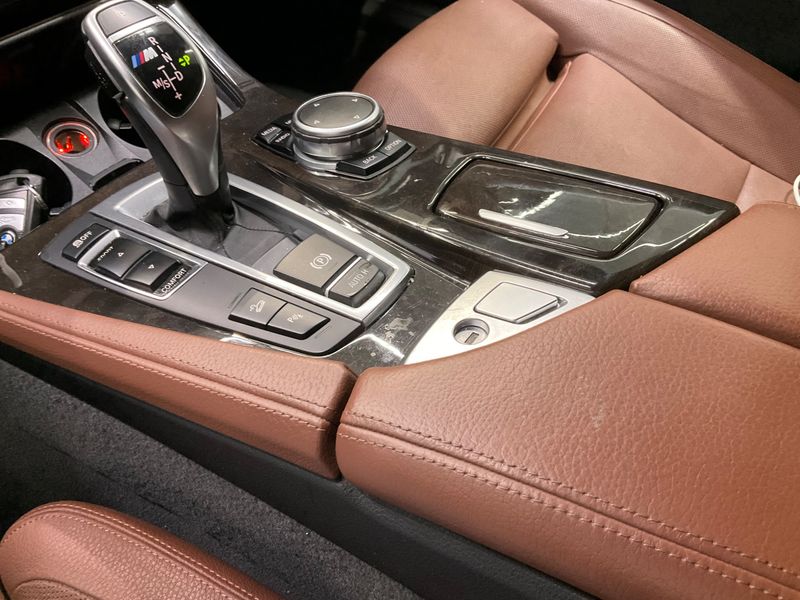 BMW 5er M550d xDrive 2016 – снимка 26