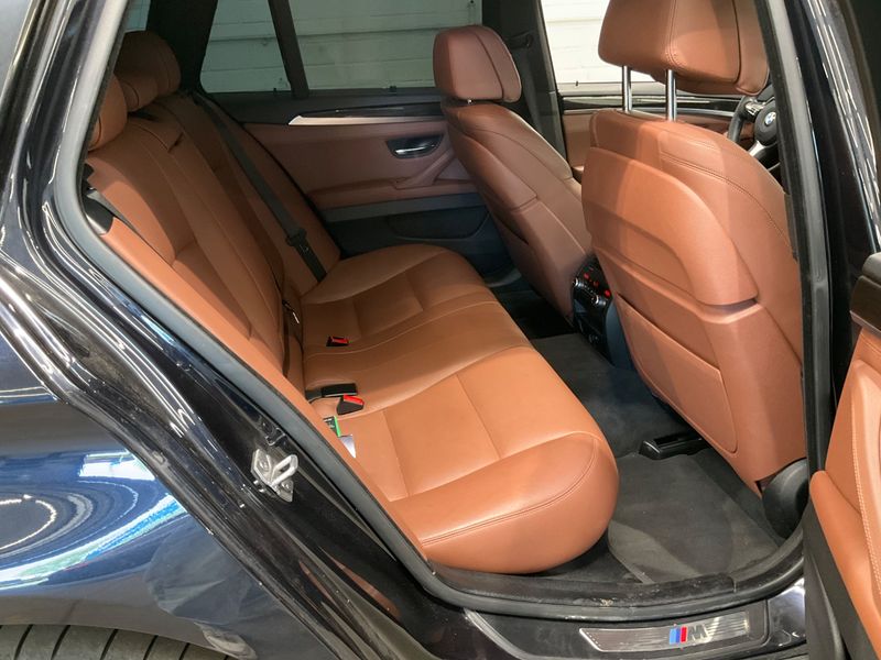 BMW 5er M550d xDrive 2016 – снимка 19