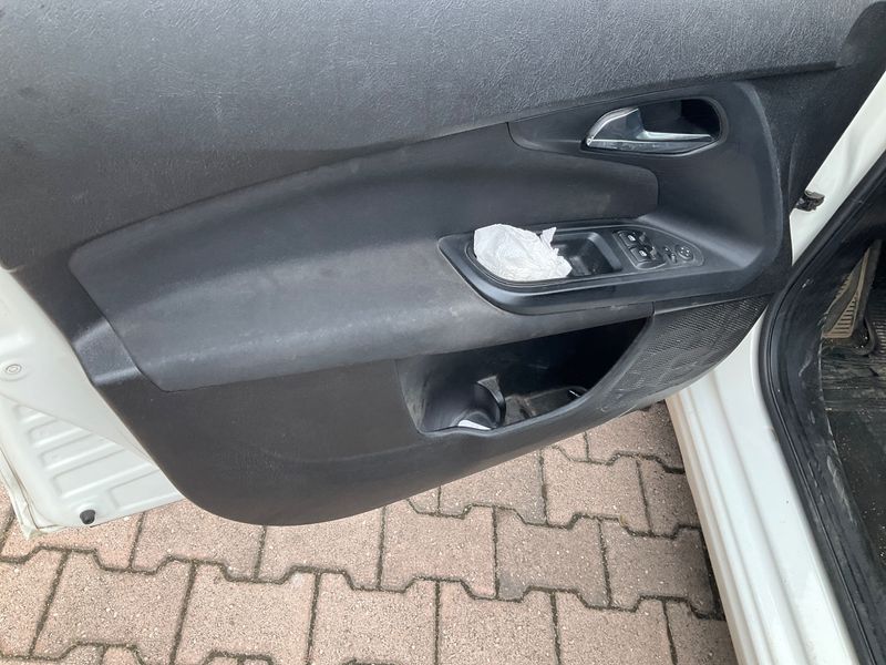 Fiat Tipo 1.6 JTDM Business wagon 2019 – снимка 29