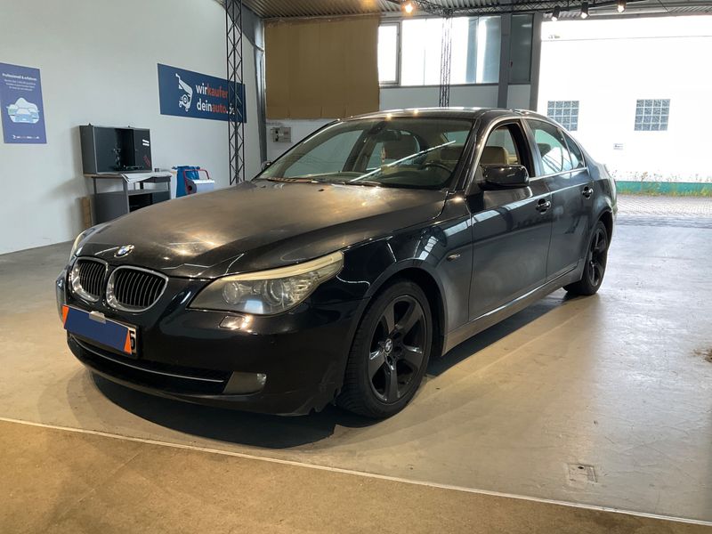 BMW 5er 525d 2009 – снимка 1