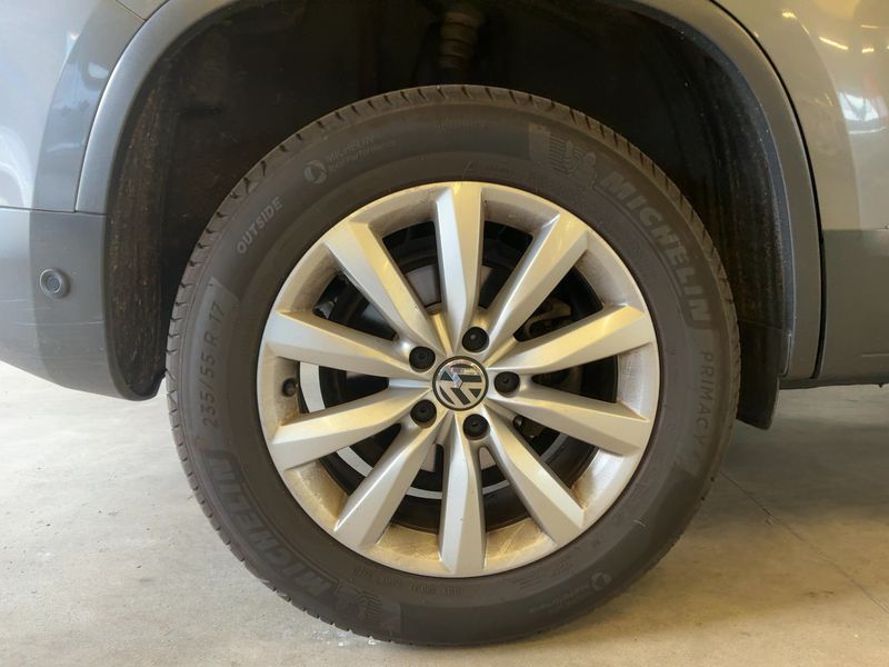 Volkswagen Tiguan 2.0 TDI Sportline 4Motion BlueMotion Tech 2013 – снимка 9