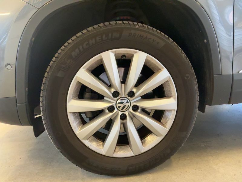 Volkswagen Tiguan 2.0 TDI Sportline 4Motion BlueMotion Tech 2013 – снимка 3