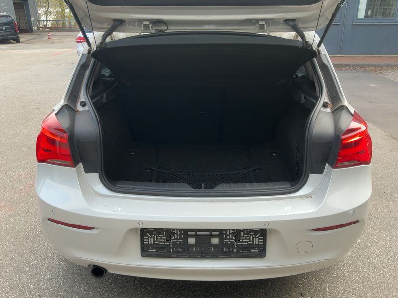 BMW 1er 120i Advantage 2015 – снимка 15