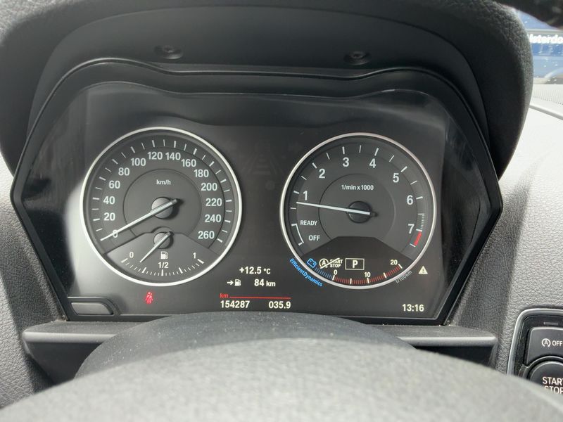 BMW 1er 120i Advantage 2015 – снимка 18