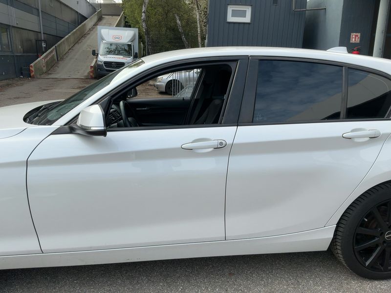 BMW 1er 120i Advantage 2015 – снимка 4