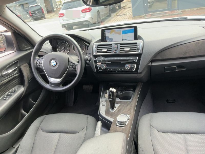 BMW 1er 120i Advantage 2015 – снимка 17