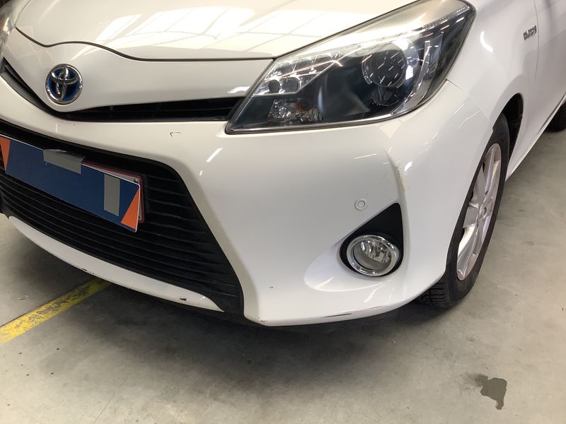 Toyota Yaris 1.5 Hybrid 2014 – снимка 39