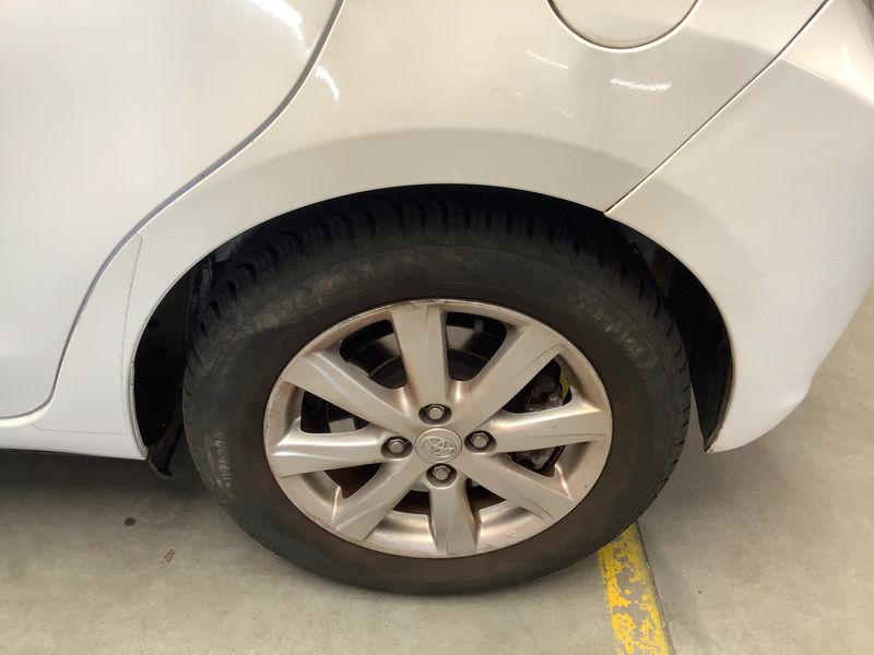 Toyota Yaris 1.5 Hybrid 2014 – снимка 5