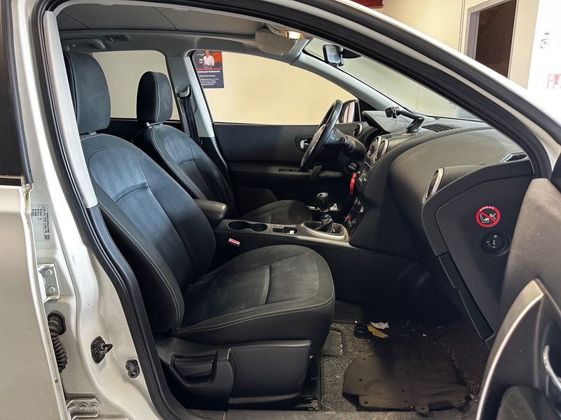 Nissan Qashqai+2 2.0 dCi Tekna 2010 – снимка 3