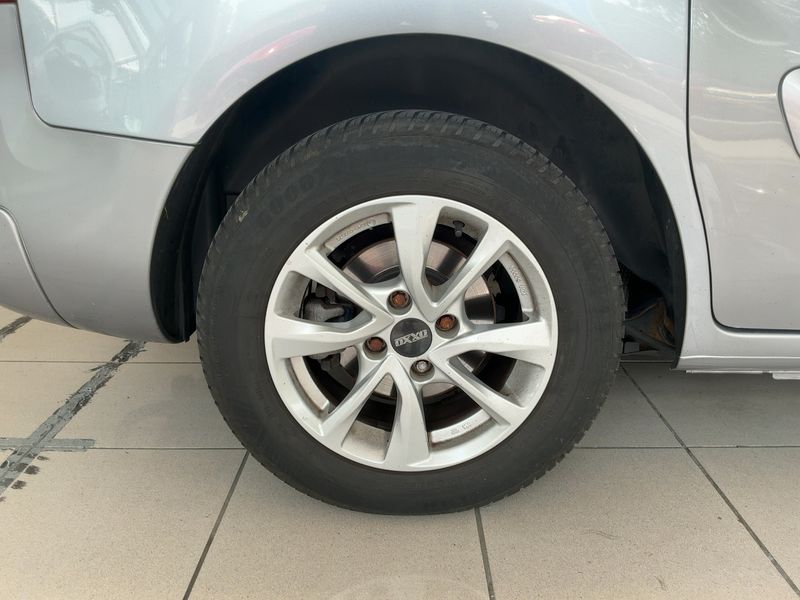 Citroen Berlingo 1.6 Blue-HDi Shine 2017 – снимка 9