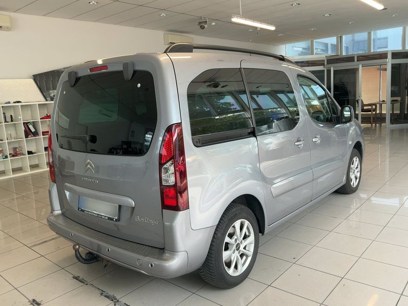 Citroen Berlingo 1.6 Blue-HDi Shine 2017 – снимка 8