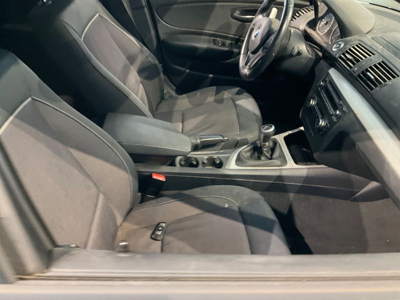 BMW 1er 120d 2010 – снимка 3