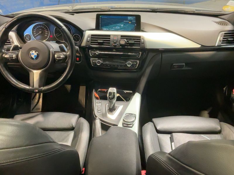 BMW 3er 330d xDrive M Sport 2016 – снимка 12