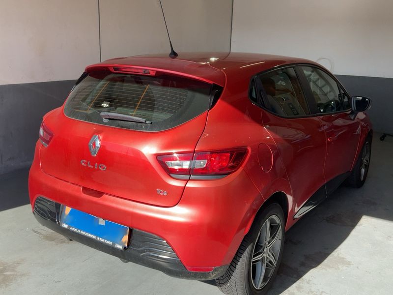 Renault Clio 0.9 Energy Expression 2013 – снимка 8