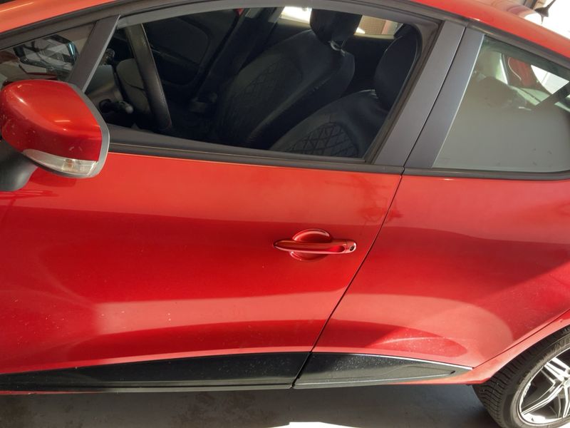 Renault Clio 0.9 Energy Expression 2013 – снимка 4
