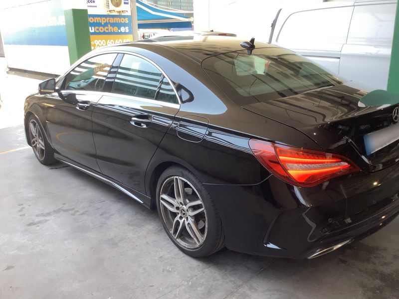 Mercedes-Benz CLA-Klasse CLA 200 d AMG Line 2017 – снимка 6