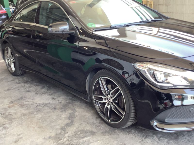 Mercedes-Benz CLA-Klasse CLA 200 d AMG Line 2017 – снимка 12