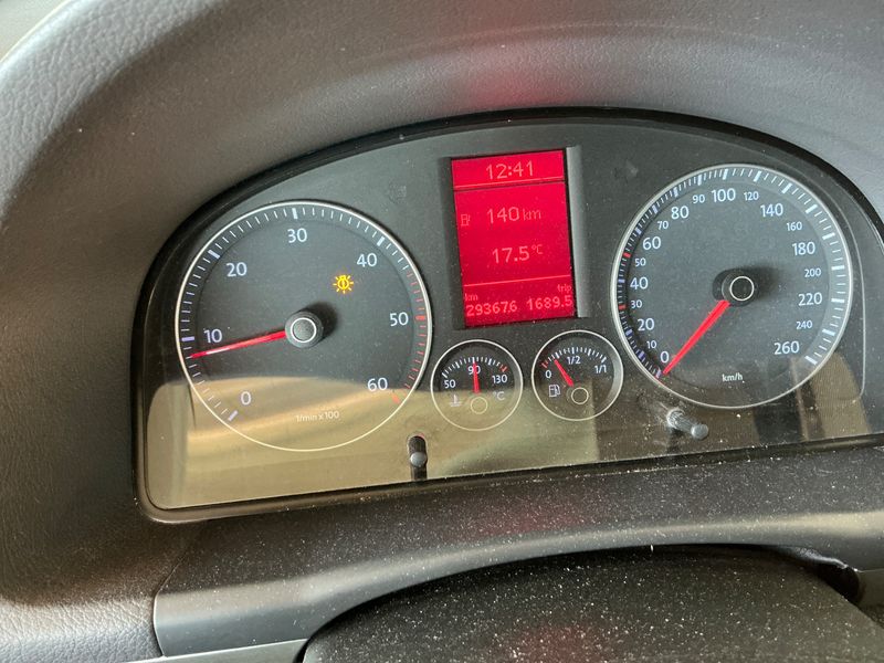 Volkswagen Touran 1.9 TDI United 2008 – снимка 4
