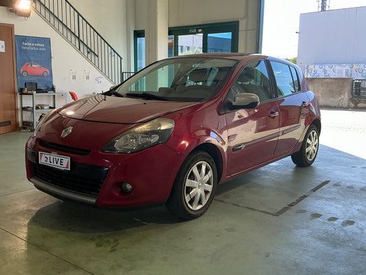 Renault Clio 1.5 dCi Authentique 2010 – снимка 1