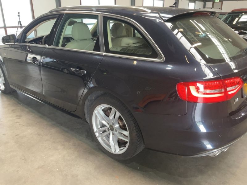 Audi A4 2.0 TDI Attraction 2014 – снимка 3