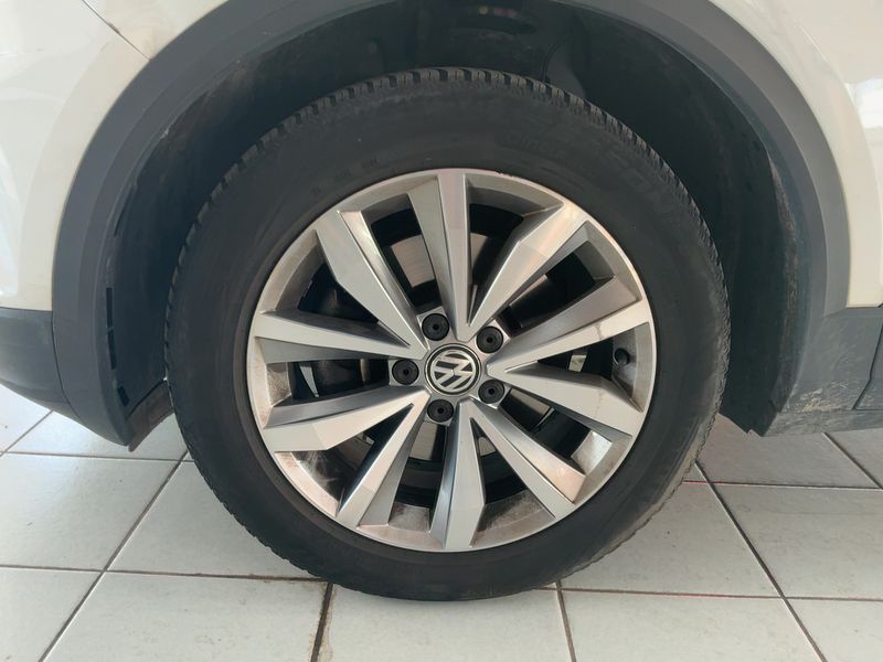 Volkswagen T-Roc 1.0 TSI Style 2018 – снимка 3