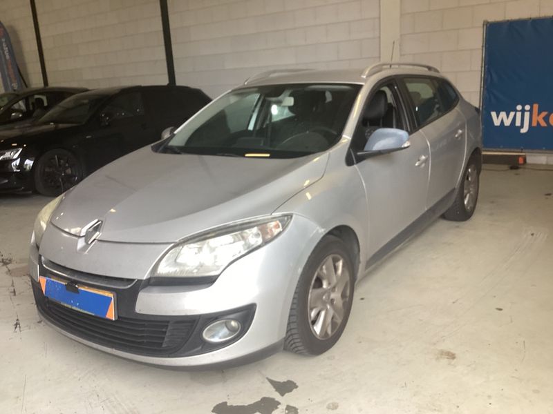Renault Megane 1.5 dCi Expression 2012 – снимка 1