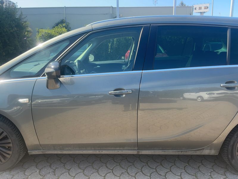Opel Zafira Tourer 1.6 CDTI Innovation Start/Stop 2019 – снимка 4