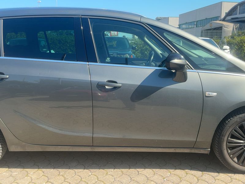Opel Zafira Tourer 1.6 CDTI Innovation Start/Stop 2019 – снимка 10