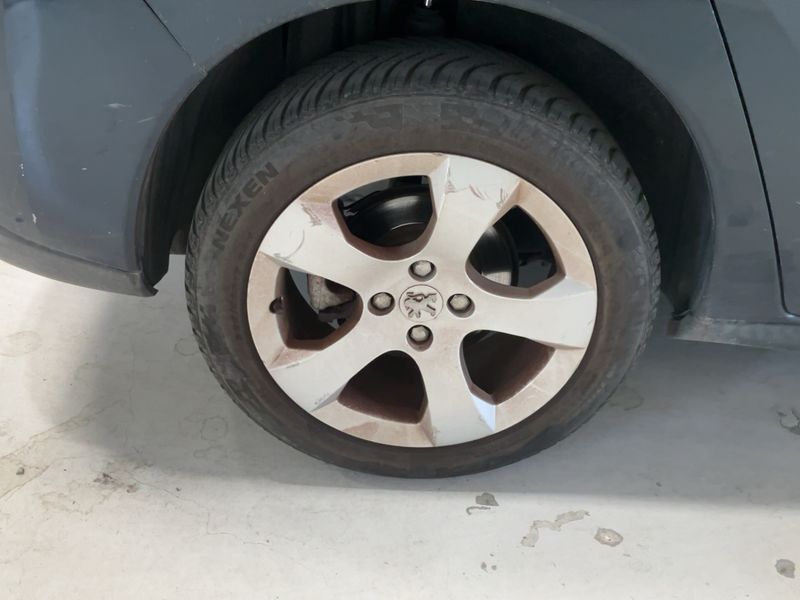 Peugeot 3008 1.6 HDi Allure 2011 – снимка 9
